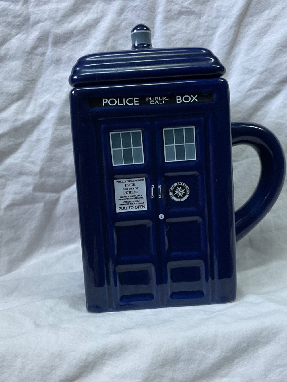 Large Dr. Who Tardis Mug with Lid